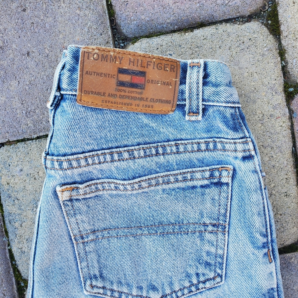 Vintage Tommy shorts